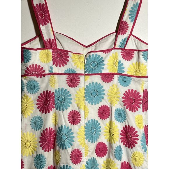 Lilly Pulitzer EUC White Multi Embroidered Daisy Slvless Cotton Summer Dress 4 - Picture 6 of 7